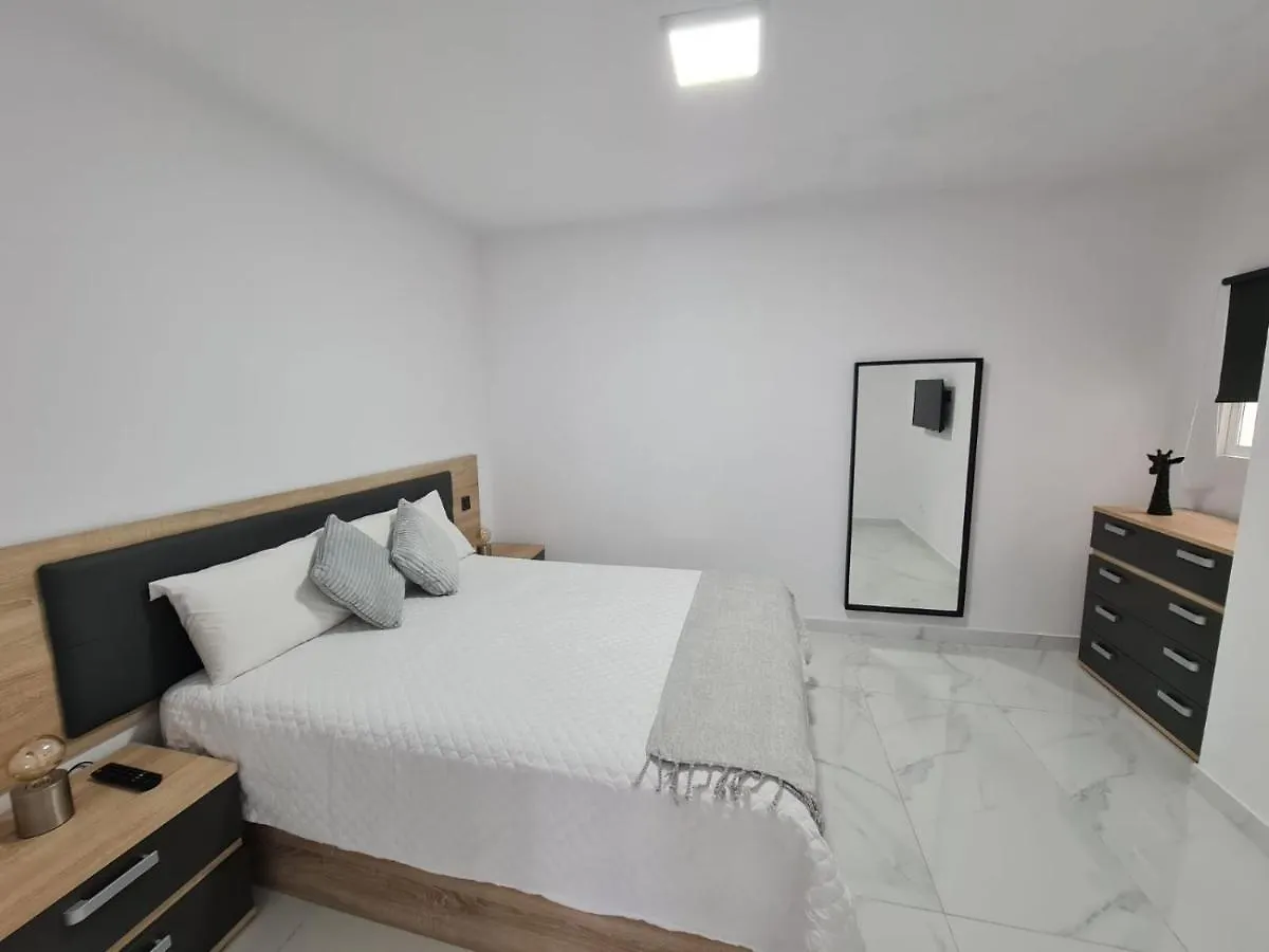 Enzo Suite Las Palmas de Gran Canaria 0*,  España